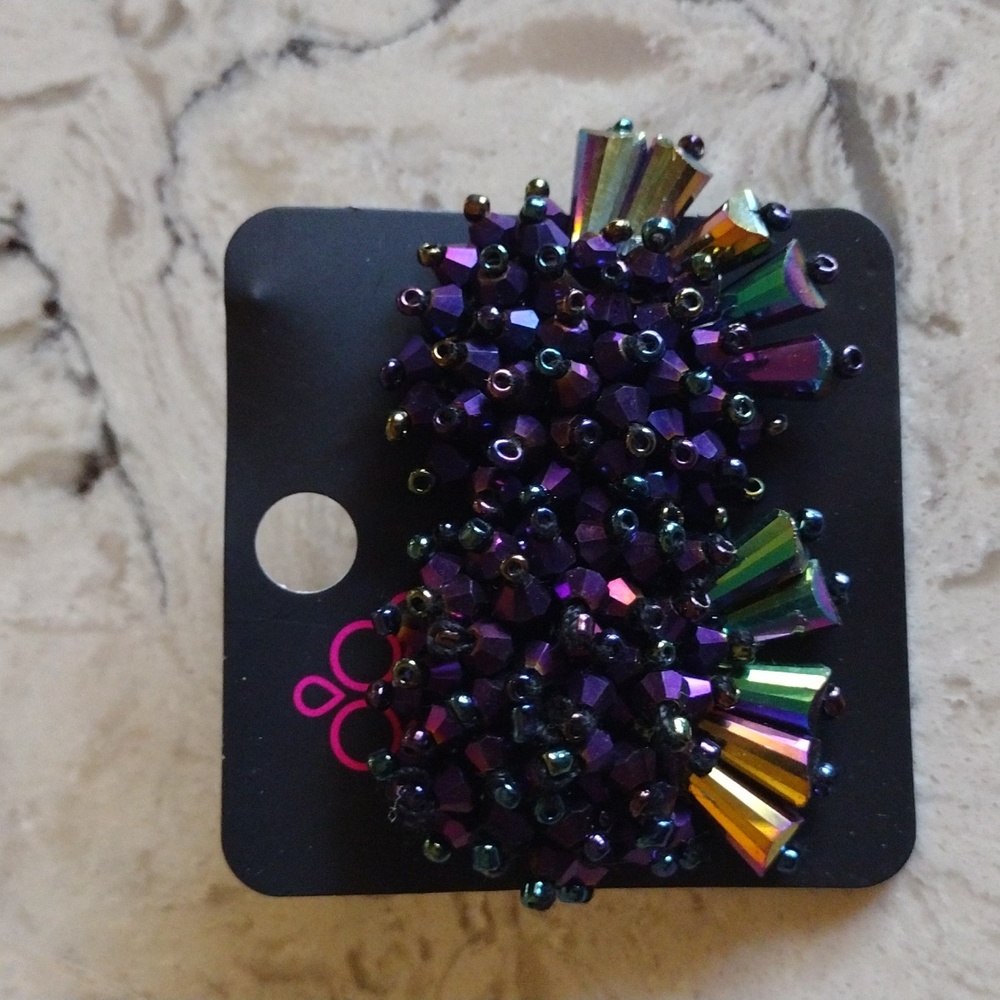 Brand new paparazzi streamlined sass purple post earrings
